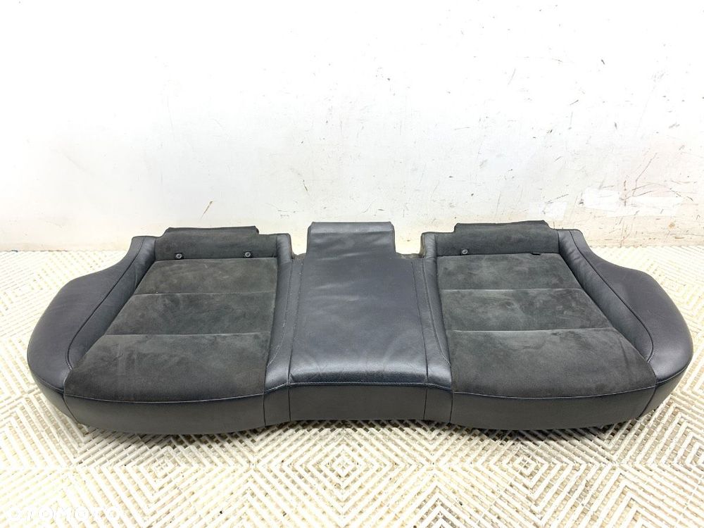 KANAPA DRUGI RZĄD  SKODA SUPERB II (3T4) 2008 - 2015 2.0 TDI 125 kW [170 KM] olej napędowy 2008 - - 5