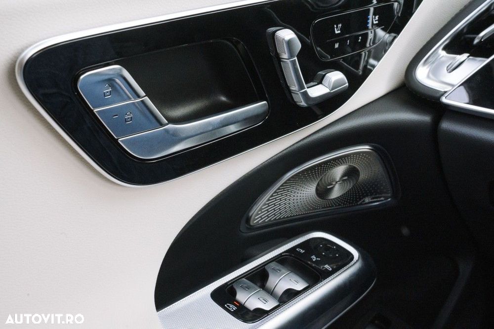 Mercedes-Benz E - 25