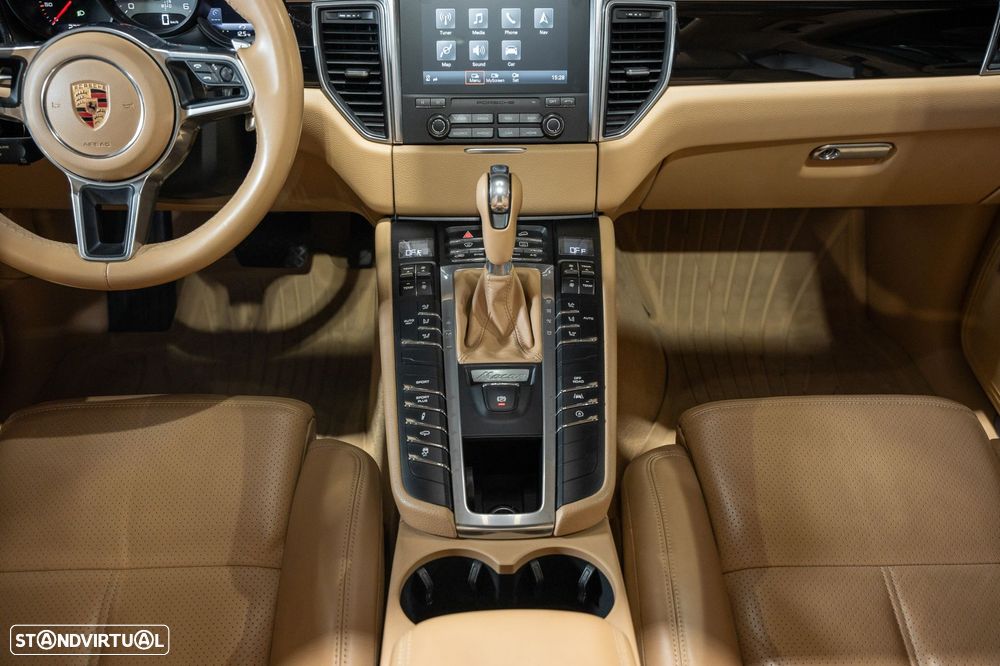 Porsche Macan S - 21
