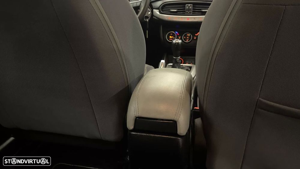 Fiat Tipo 1.3 M-Jet Easy J17 - 29