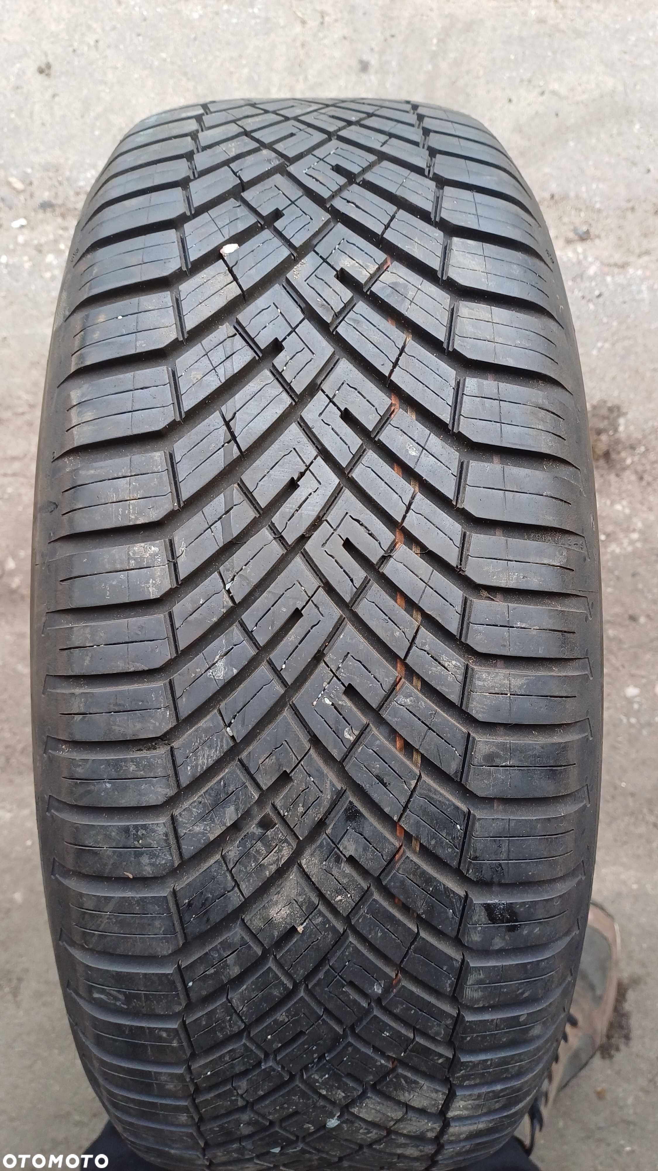 Continental AllSeasonContact 2 215/55 R16 97V 2023r - 1