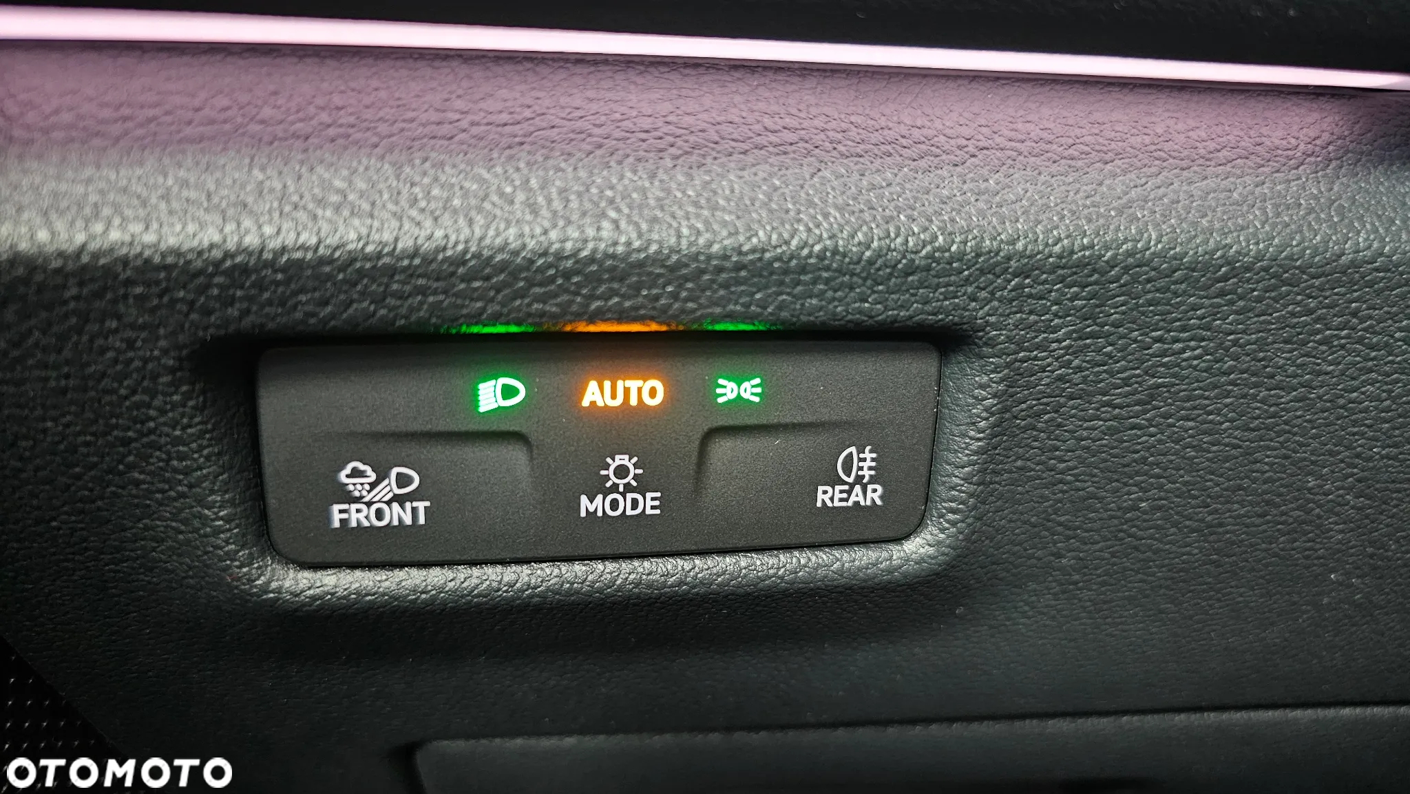 Volkswagen Tiguan - 15