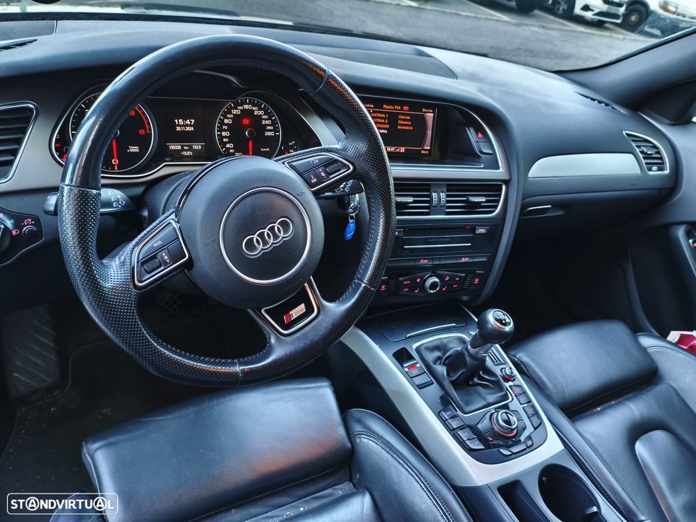 Audi A4 Avant 2.0 TDI DPF S line Sport Pack - 5