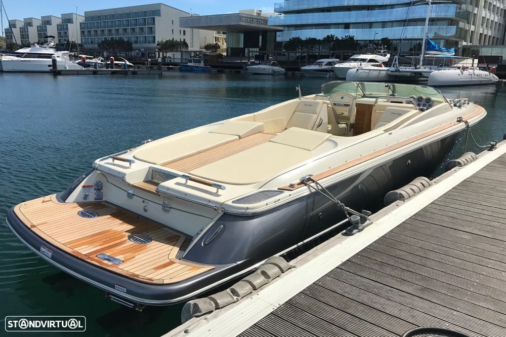 Chris Craft Corsair 32 - 4