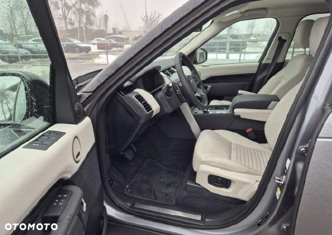 Land Rover Discovery D250 S - 8