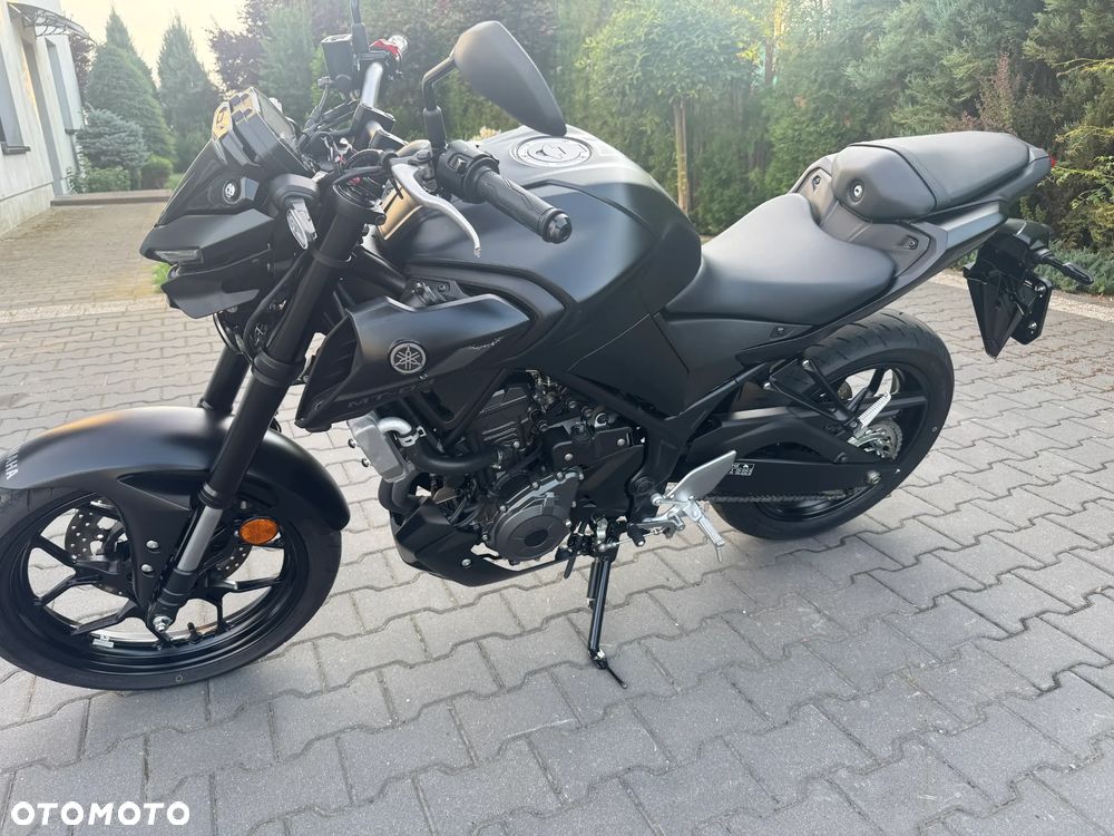 Yamaha MT - 11