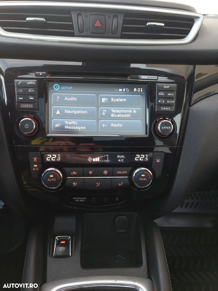 Nissan Qashqai 1.6 DCI Start/Stop Tekna - 17