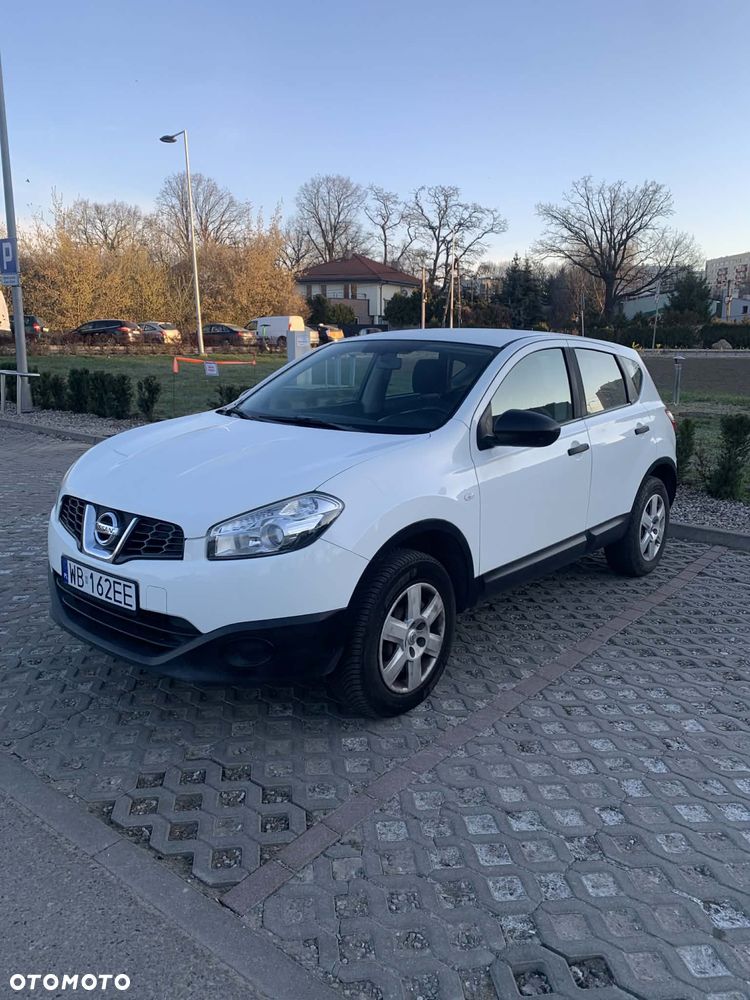 Nissan Qashqai - 2