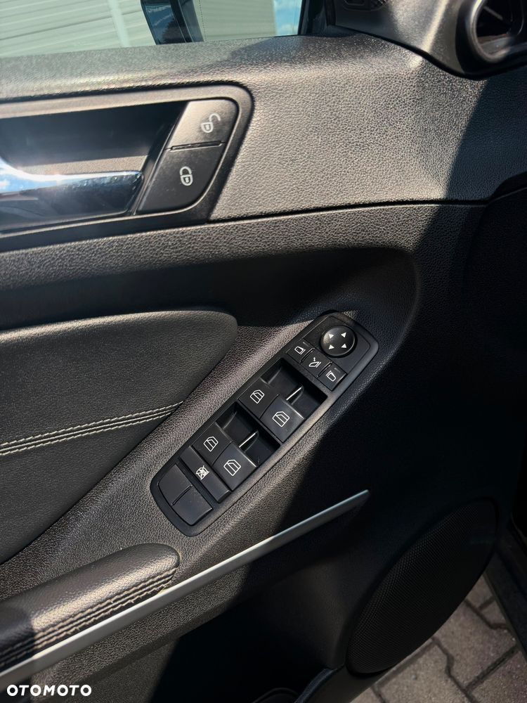 Mercedes-Benz ML 350 CDI 4-Matic - 22