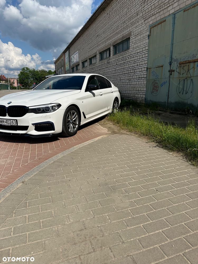 BMW Seria 5 520d xDrive M Sport sport - 2