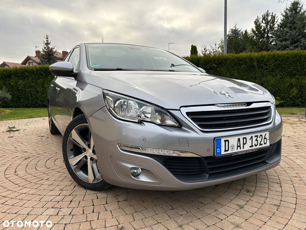 Peugeot 308 BlueHDi 150 Automatik Stop & Start Allure - 33