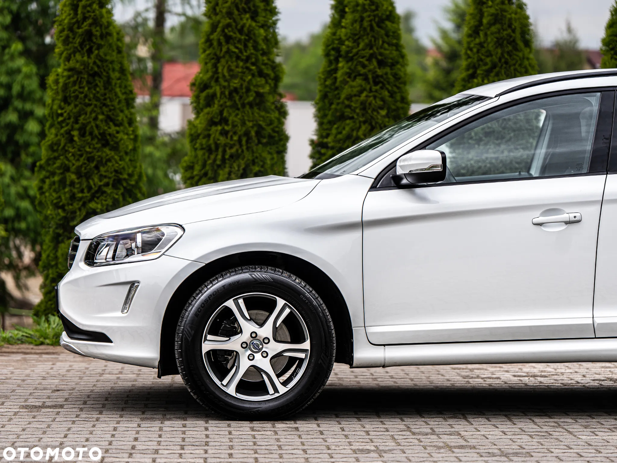 Volvo XC 60 D3 Momentum - 10