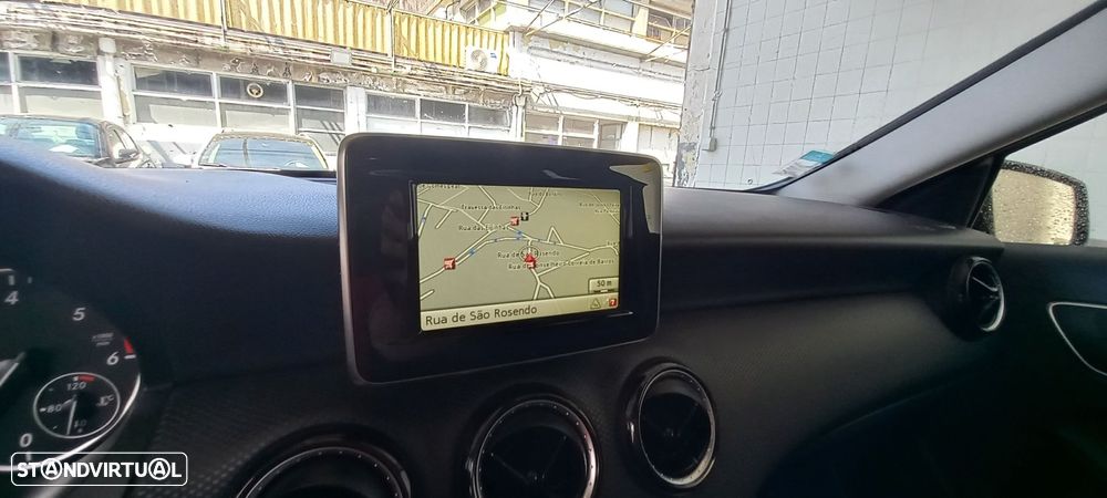 Mercedes-Benz A 160 CDi BlueEfficiency - 11