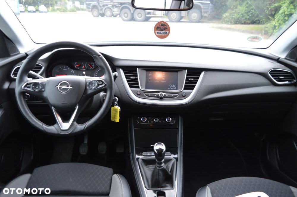 Opel Grandland X 1.2 T GPF Edition S&S - 14