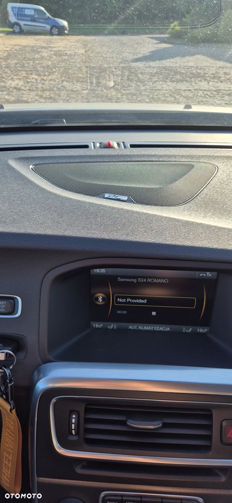 Volvo V60 D5 AWD Geartronic Summum - 16