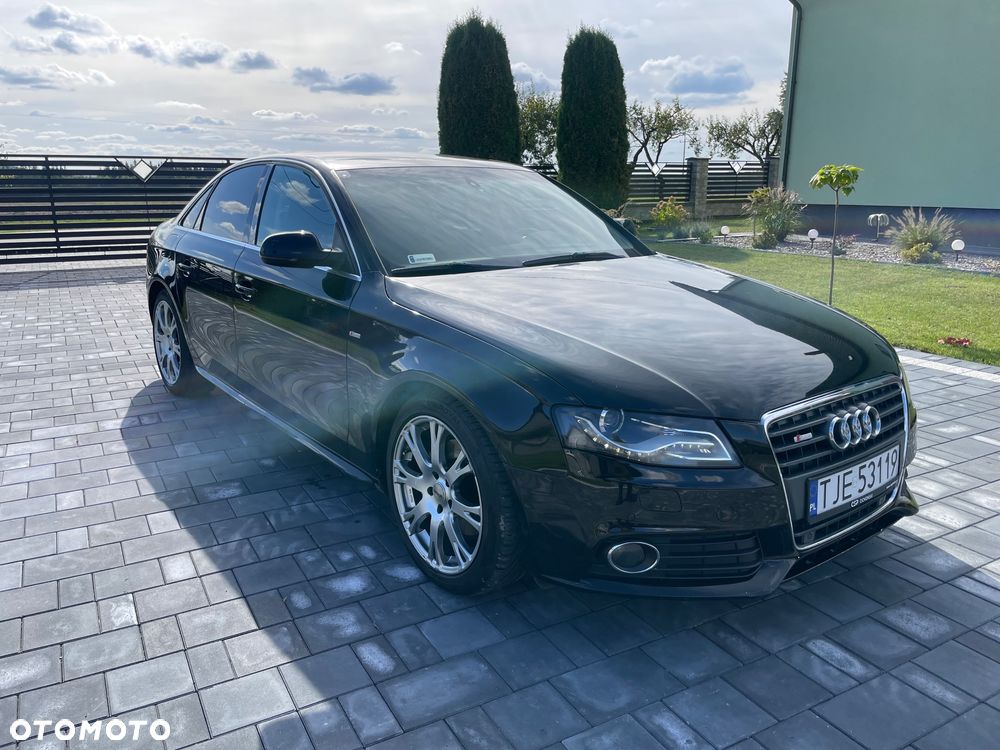 Audi A4 - 1