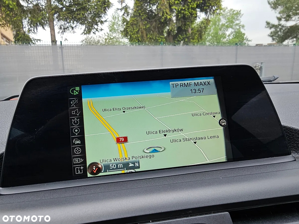 BMW Seria 1 118i Sport Line - 18