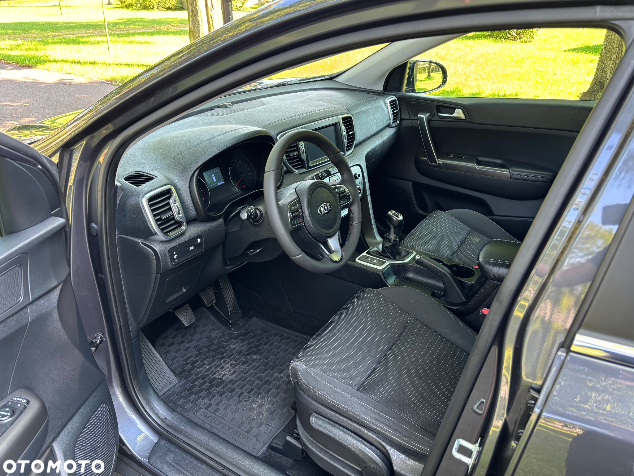Kia Sportage 1.6 GDI 2WD Black Edition - 12
