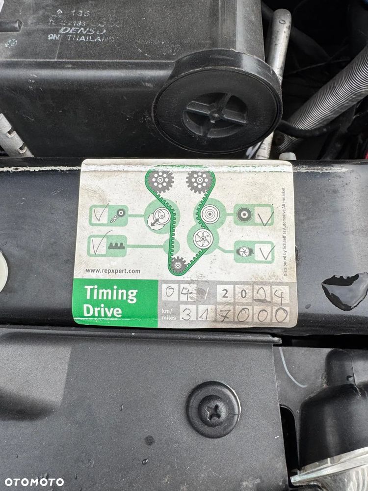 Mitsubishi L200 Pick Up 4x4 Autm DPF Instyle Double Cab - 8