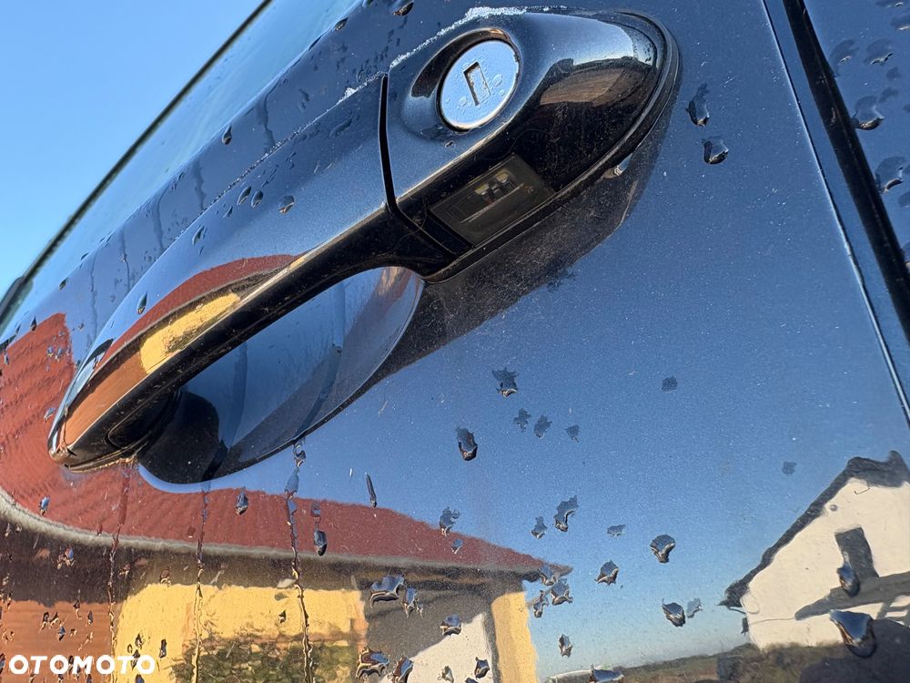 BMW Seria 1 116d DPF - 6