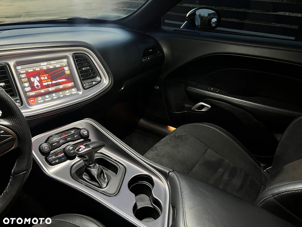 Dodge Challenger 3.6 GT Plus AWD - 23