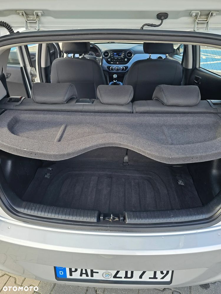 Hyundai i10 1.0 BlueDrive Premium - 15