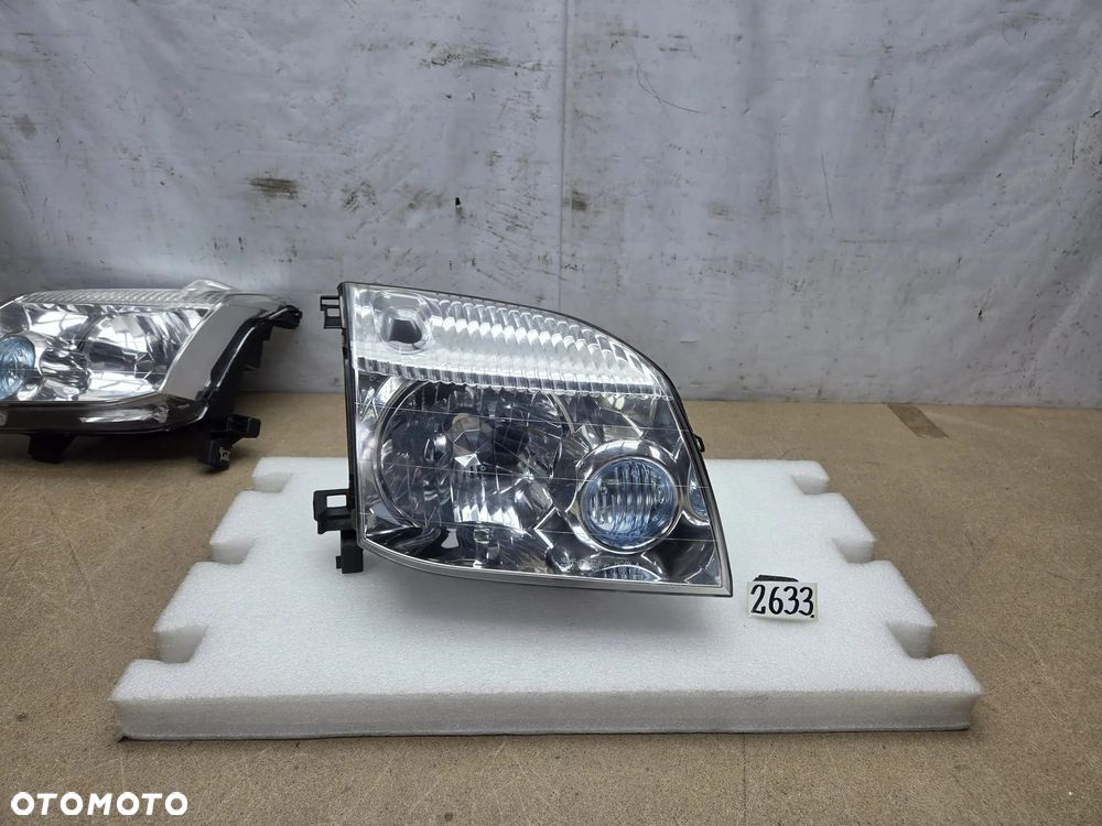 Nissan X-trail 01-05 20A633 lampa prawy prawa przód przednia - 1