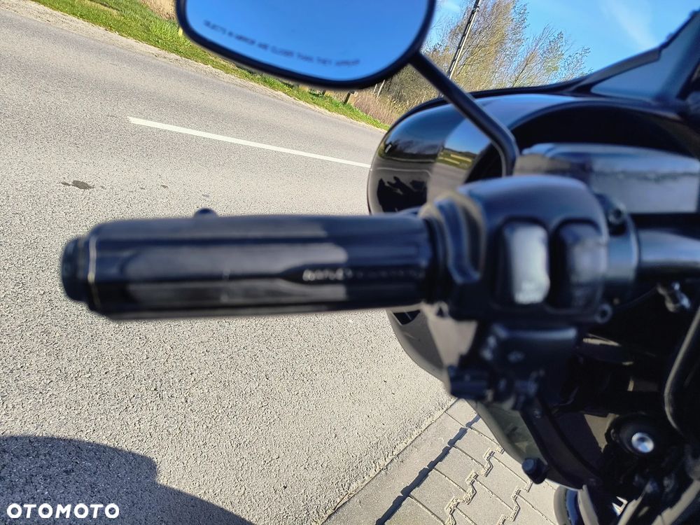 Harley-Davidson Touring Ultra Limited - 18