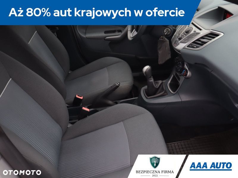 Ford Fiesta - 11