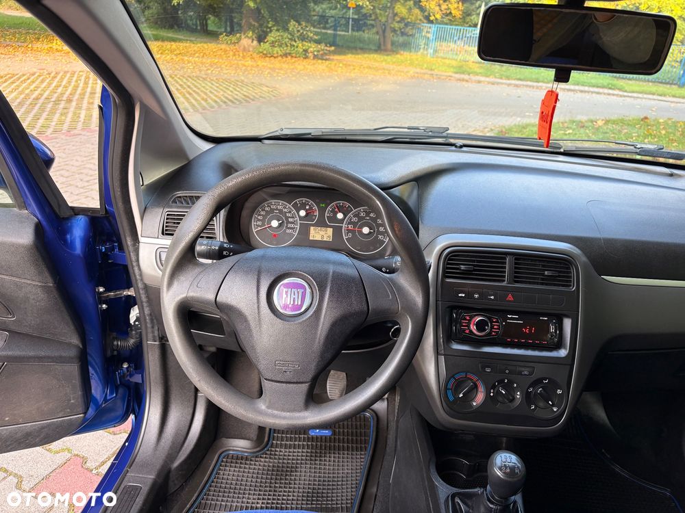 Fiat Grande Punto 1.4 8V - 18