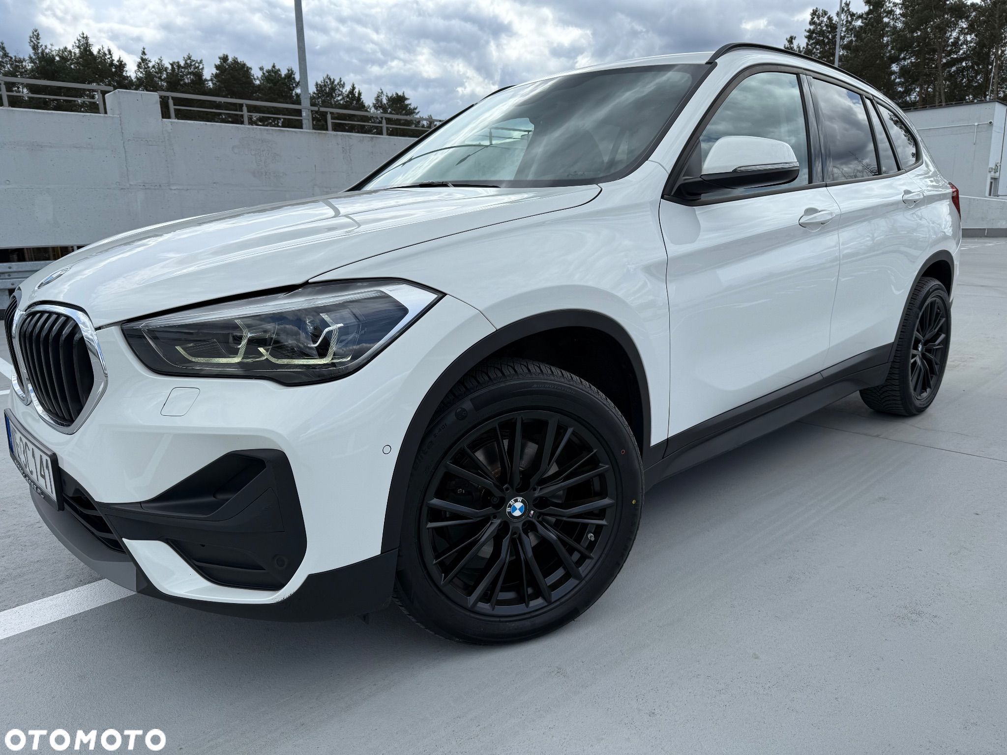 BMW X1 sDrive18i Advantage - 1