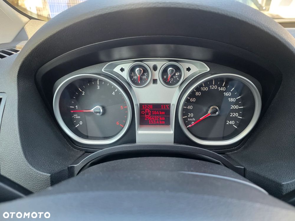 Ford Kuga 2.0 TDCi 4x4 Trend - 15