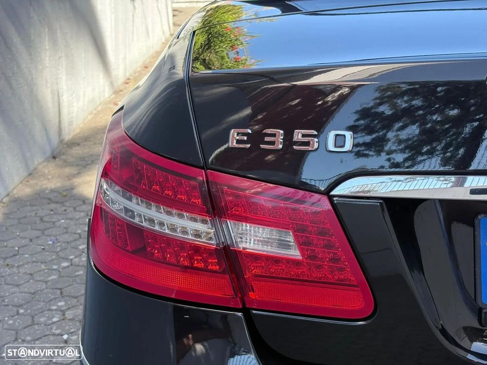 Mercedes-Benz E 350 CGi Avantgarde BlueEfficiency Auto - 25
