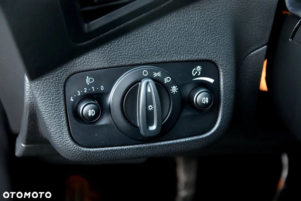 Ford Kuga 2.0 TDCi 4x2 Titanium - 25