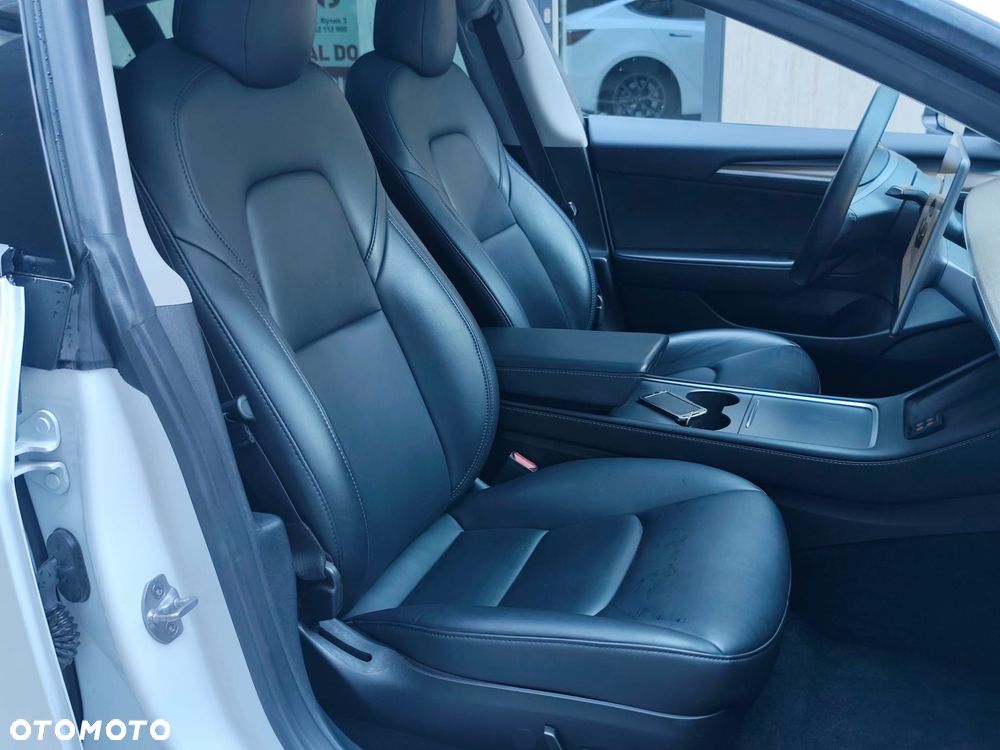 Tesla Model 3 RWD - 21