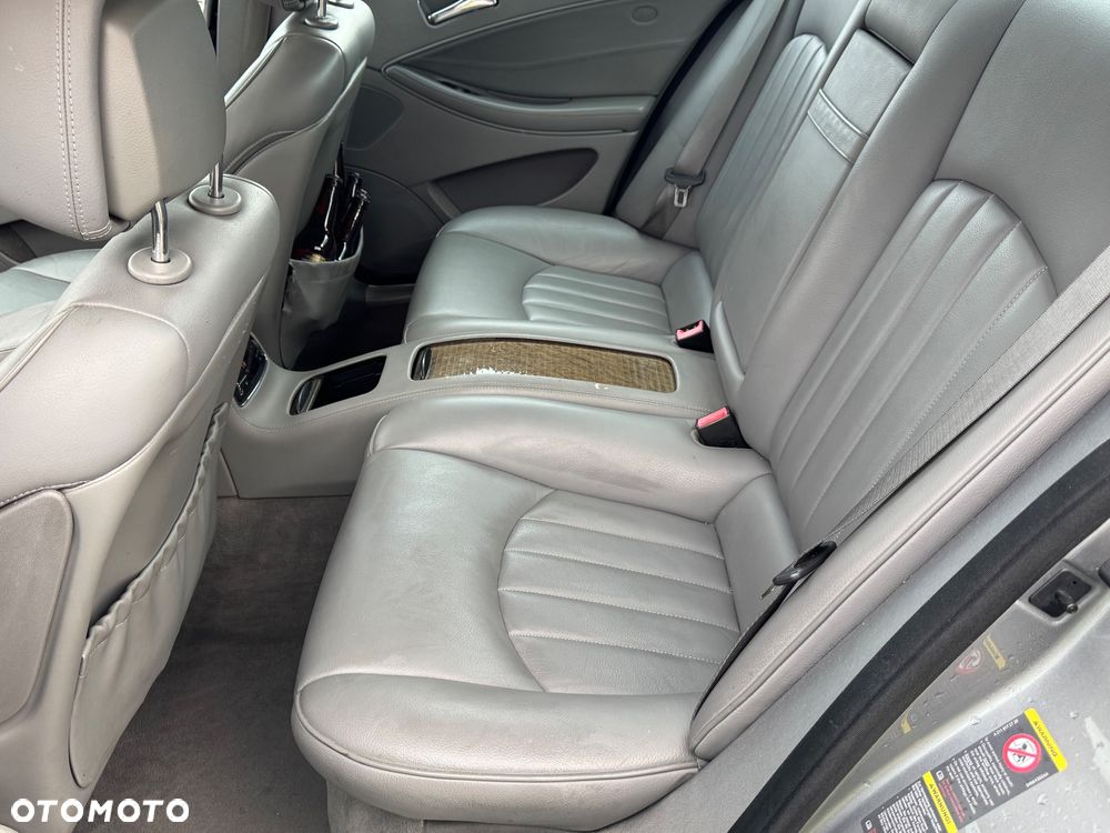 Mercedes-Benz CLS 350 CGI 7G-TRONIC - 21