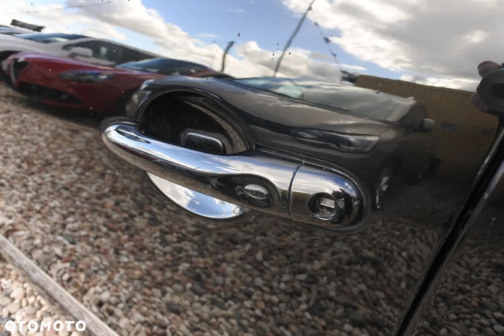 Renault Scenic ENERGY TCe 130 BOSE EDITION - 31