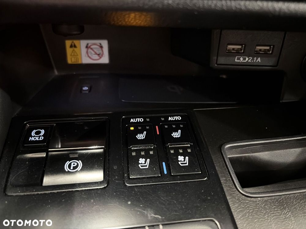 Lexus RX 450h F-Impression - 17