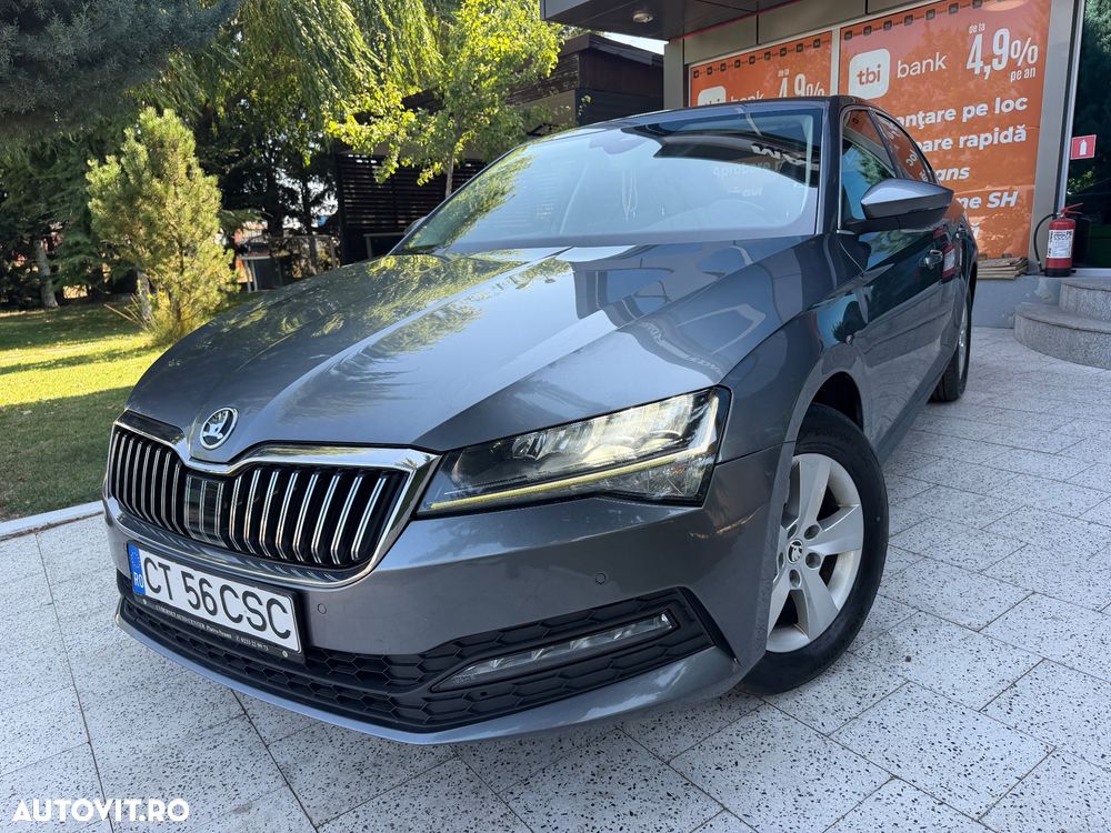 Skoda Superb 2.0 TDI DSG Ambition - 2