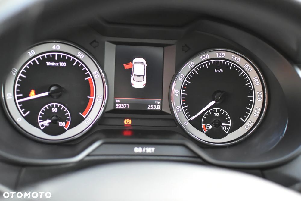 Skoda Octavia 1.5 TSI ACT Style - 14