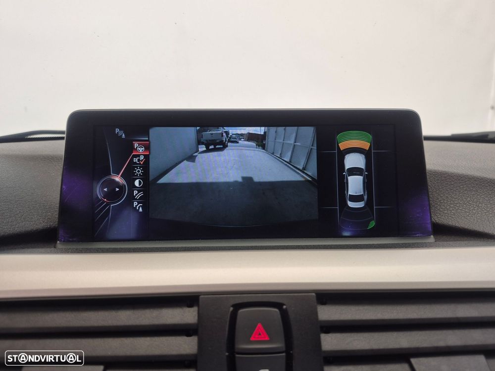 BMW 316 i Line Modern Auto - 18