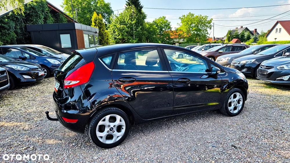 Ford Fiesta - 14