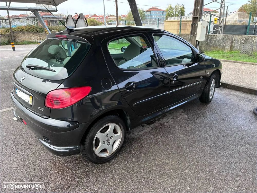 Peugeot 206 - 6