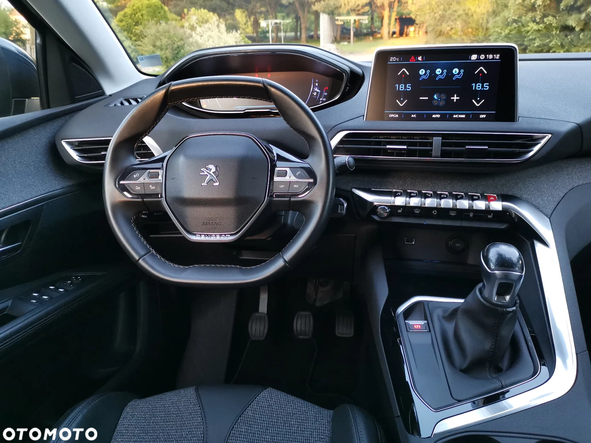 Peugeot 5008 2.0 BlueHDi Allure 7os - 19