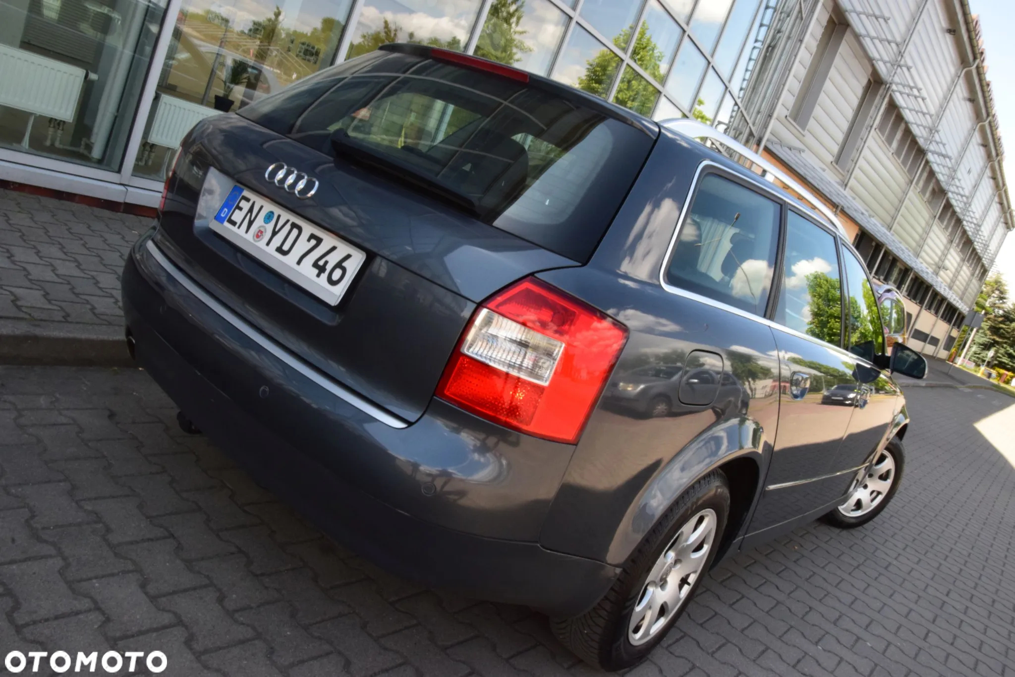 Audi A4 Avant 2.0 - 19