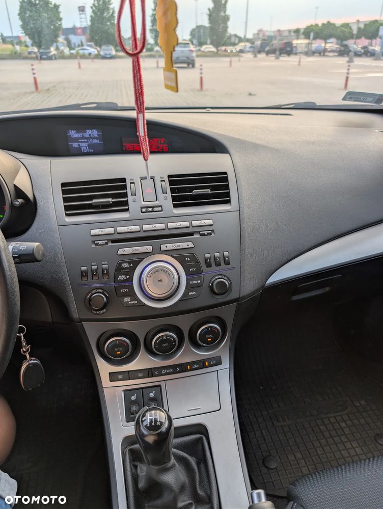 Mazda 3 1.6 Exclusive + EU5 - 17