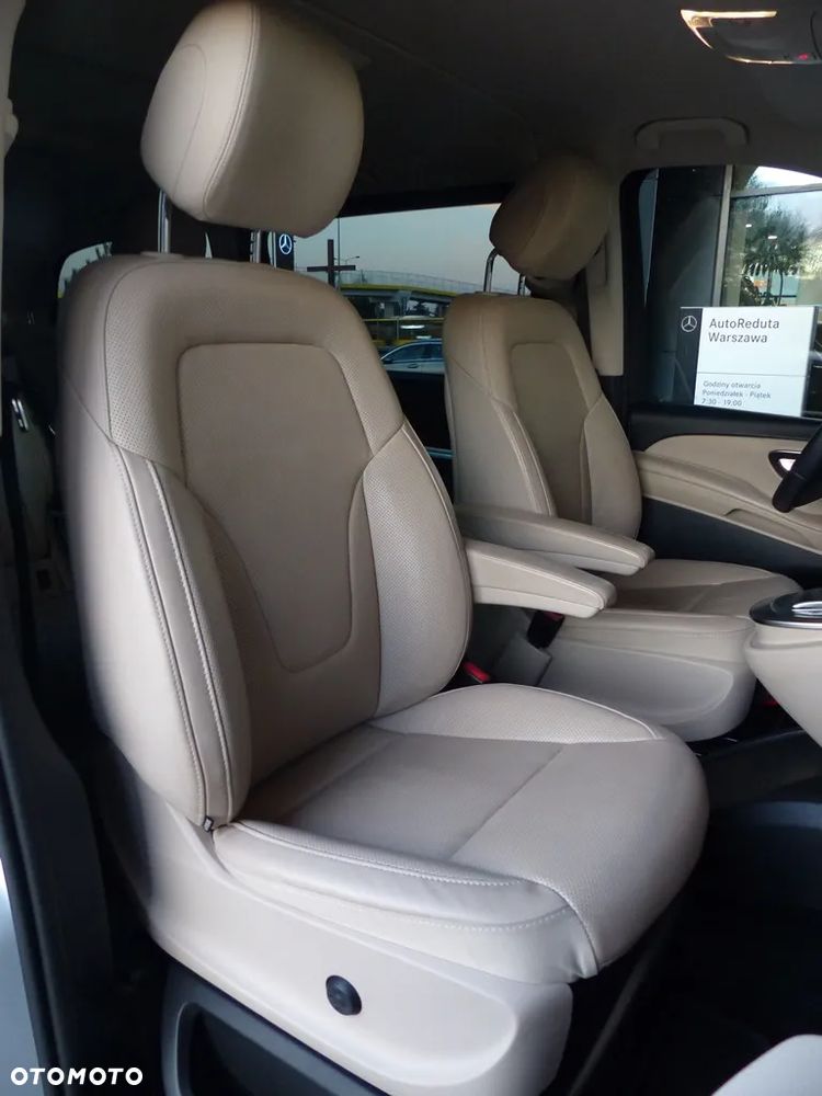 Mercedes-Benz Klasa V 300 d 4-Matic Avantgarde 9G-Tronic (d³ugi) - 16