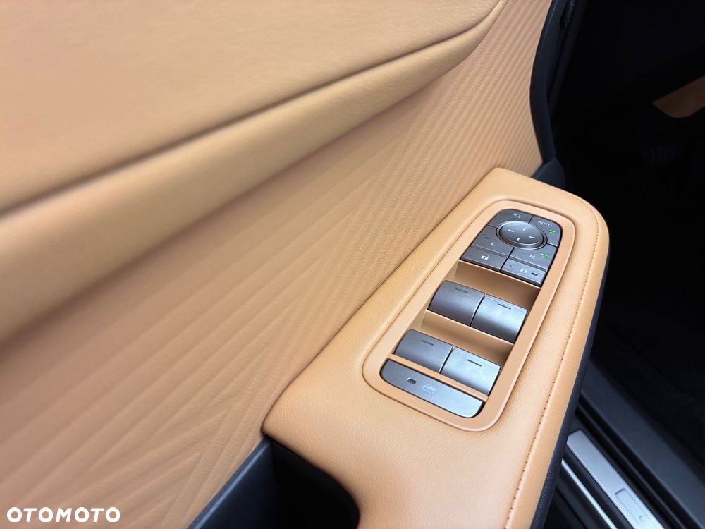 Lexus ES 500e Prestige AWD - 12