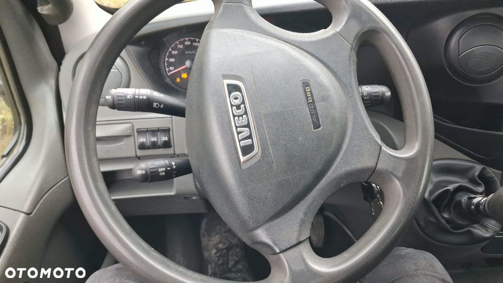 Iveco DAILY - 23