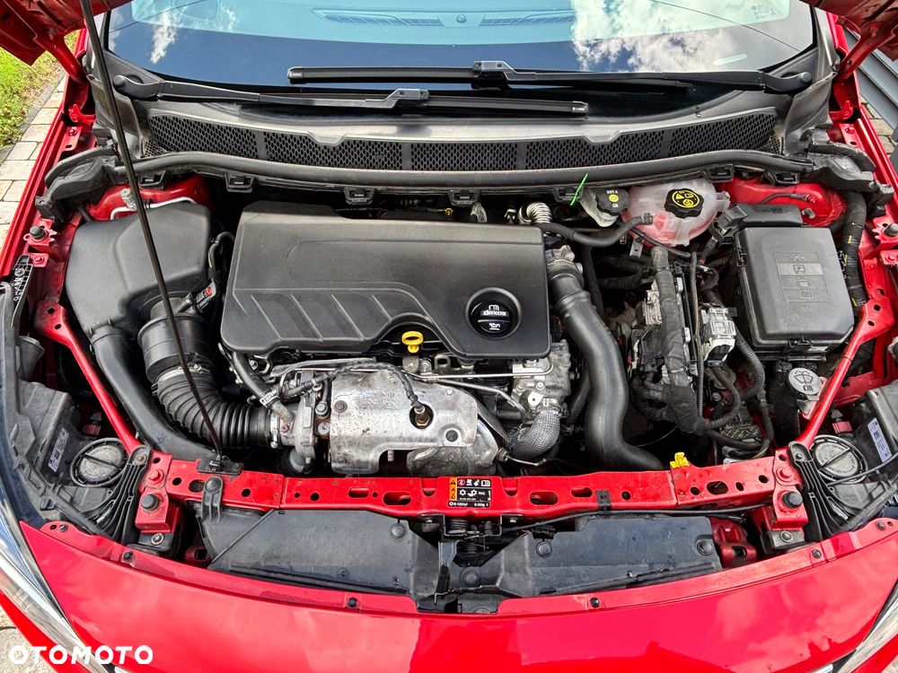 Opel Astra 1.6 CDTI Dynamic S&S - 22